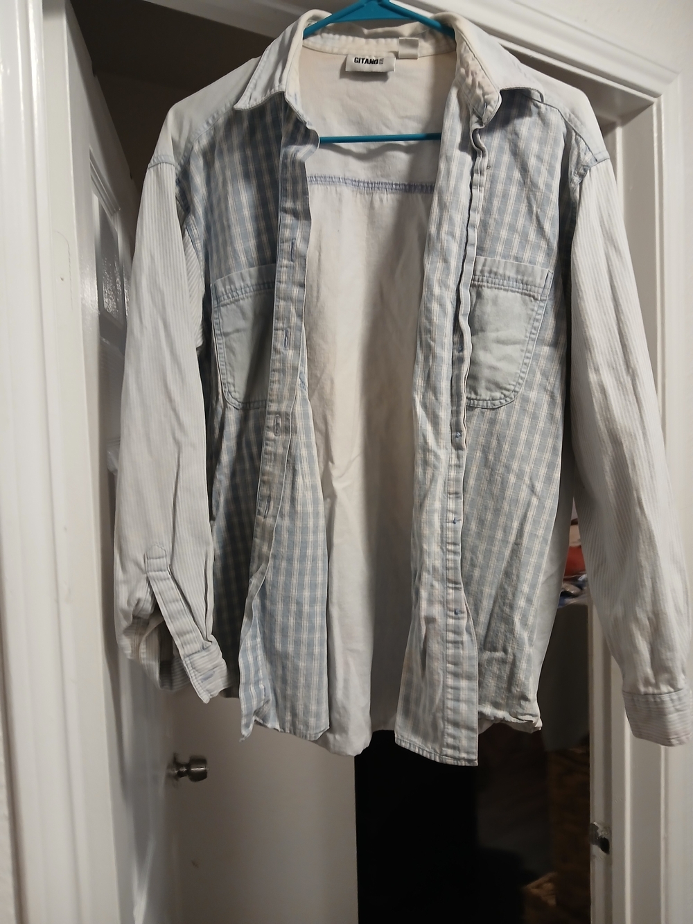 Gitano Vintage Light Blue Plaid Button-Up Shirt